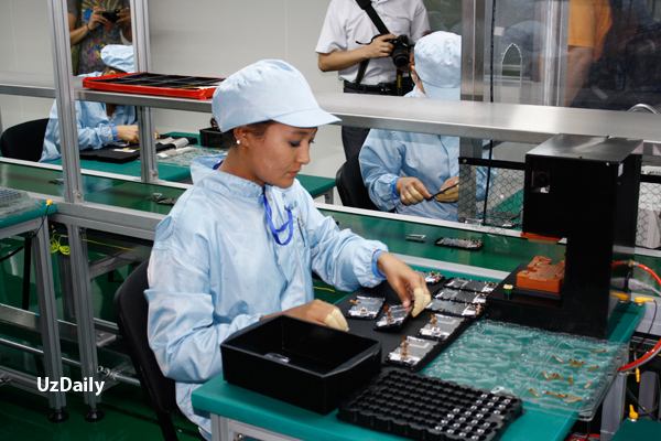 ZTE opens plant on mobile handsets production in Uzbekistan