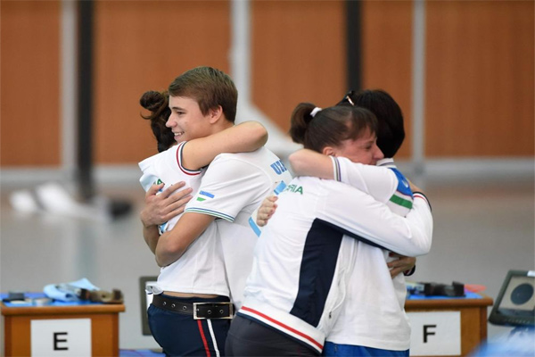 Vladimir Svechnikov wings gold medal of Nanjing 2014 Youth Olympic Games